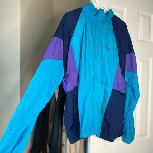 Womens jacket - Picture 4 of 4